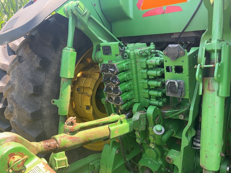 john-deere-8420-image-17