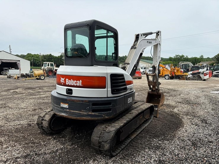 2019-bobcat-e55-image-4