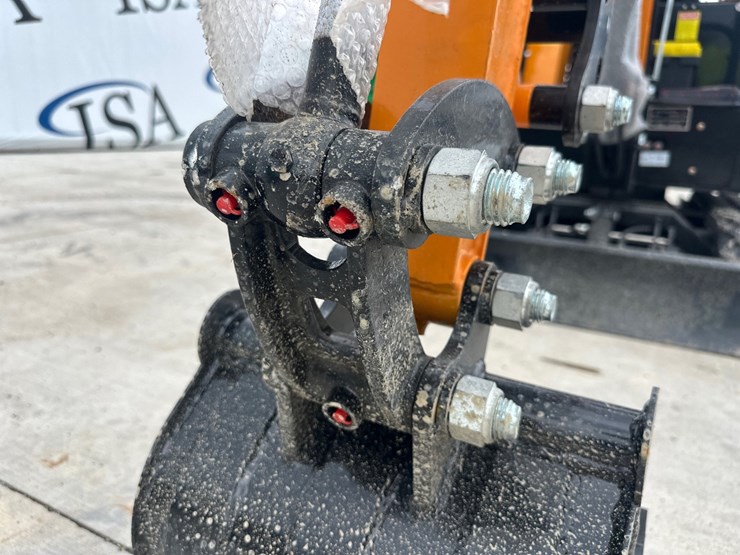 #5091-•-unused-future-ft15-mini-excavator-image-32