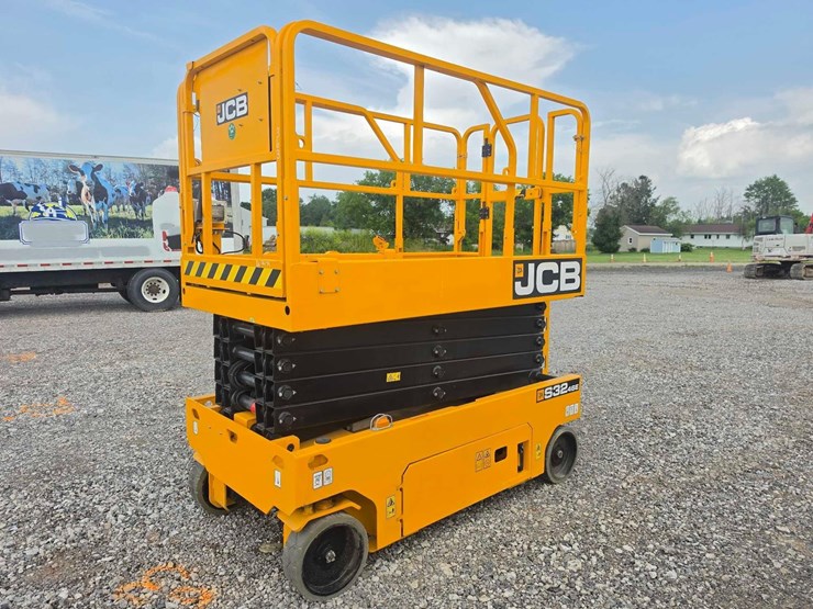 jcb-s3246e-image-1
