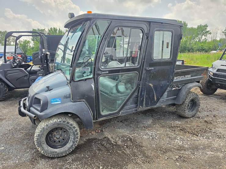 carryall-1700-utility-vehicle-sn:922782-image-1