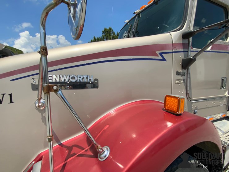 2001-kenworth-t800-image-18