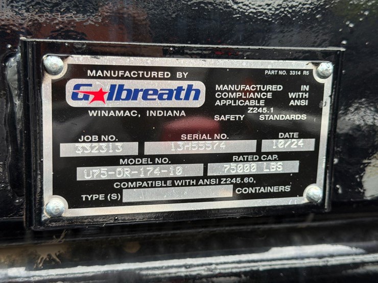 2025-kenworth-t880-image-21