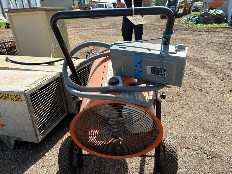 dayton-1rku2a-3-phase-fan-image-3