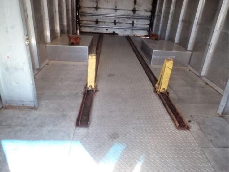 2008-freightliner-mt55-image-40