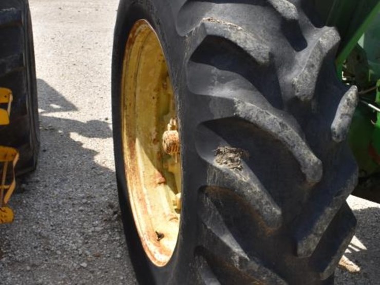 john-deere-4020-image-5