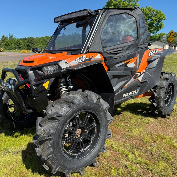 #1429 • 2015 Polaris RZR 4x4 UTV