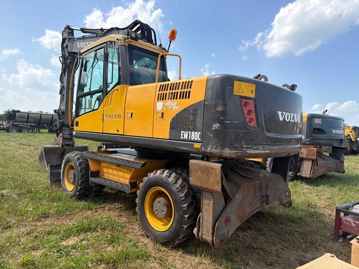 volvo-ew180c-image-7