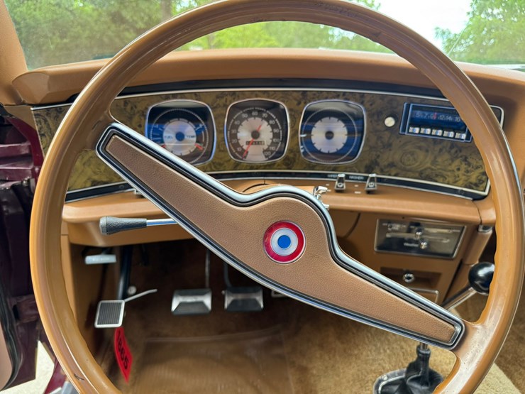 #1865-•-1972-american-javelin-sst-coupe-image-27