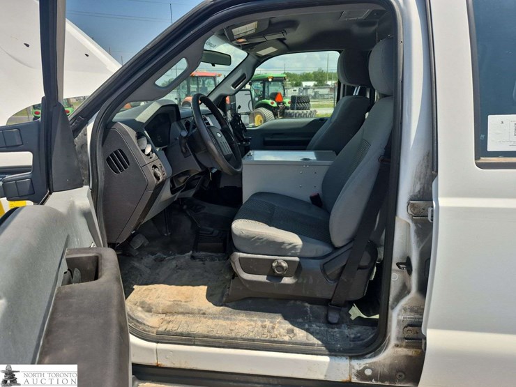 2016-ford-f250-image-13