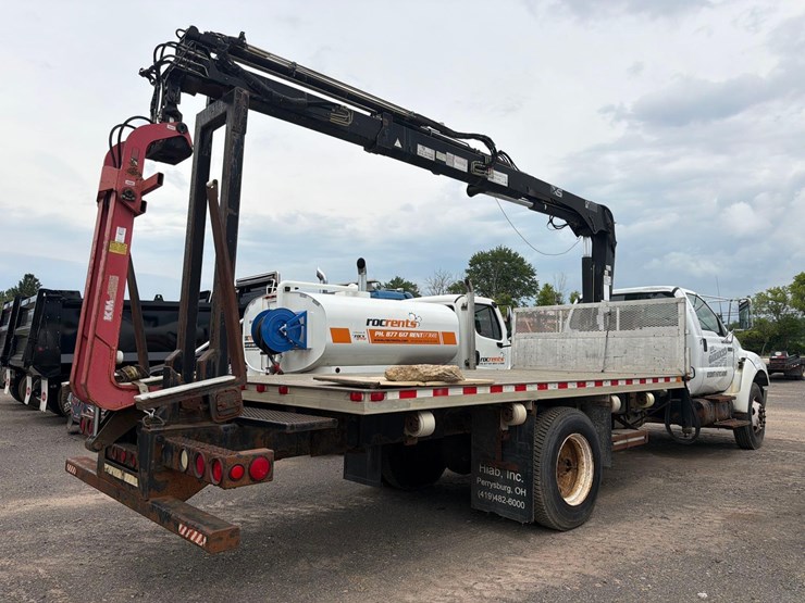 2006-ford-f750-image-3