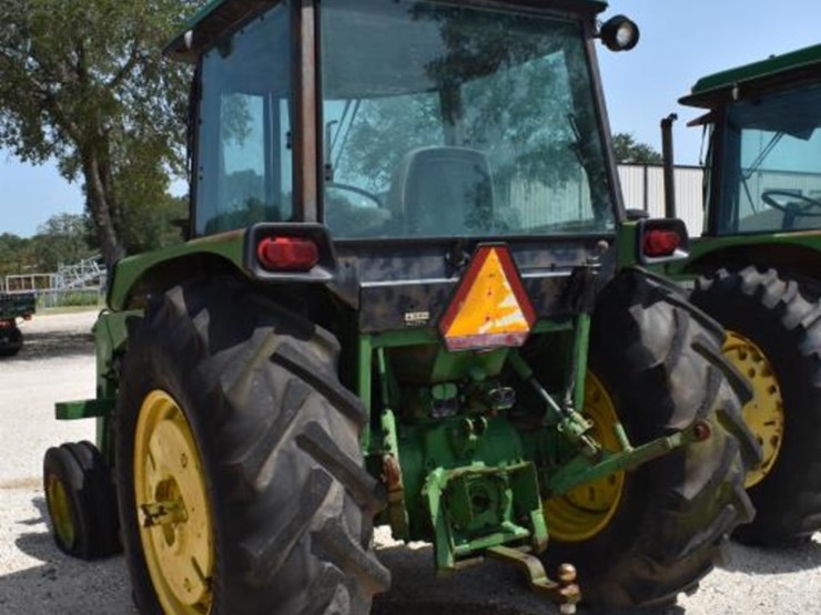 john-deere-2750-image-11