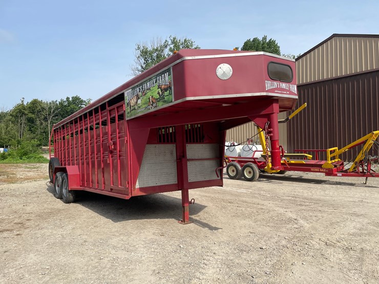 #8310-•-1997-gooseneck-cattle-hauler-trailer-(has-wi-title)-image-3