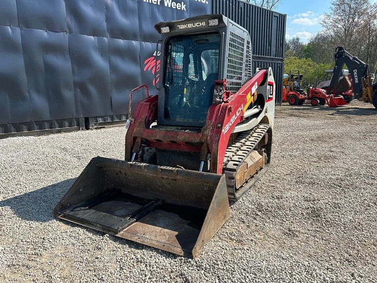 2016-takeuchi-tl8-image-8