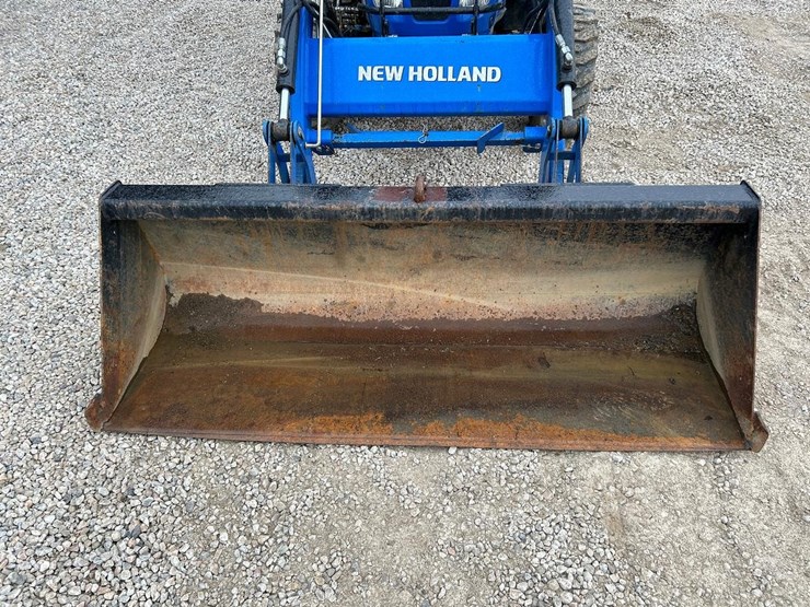 2015-new-holland-boomer-37-image-9
