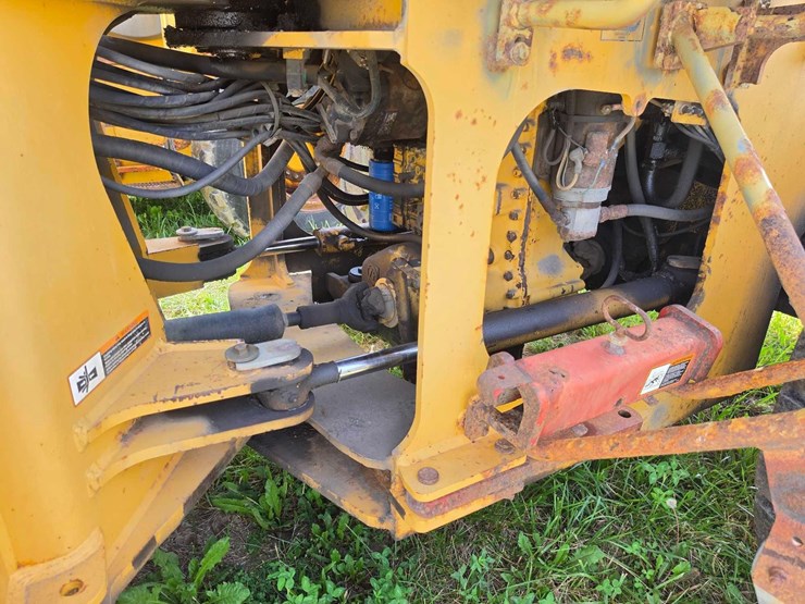 deere-624h-image-17