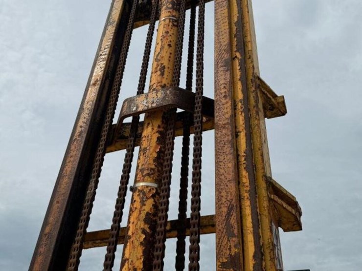 lift-king-4x4-rough-terrain-forklift-image-28