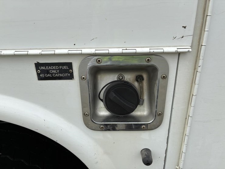 2012-ford-f450-image-6