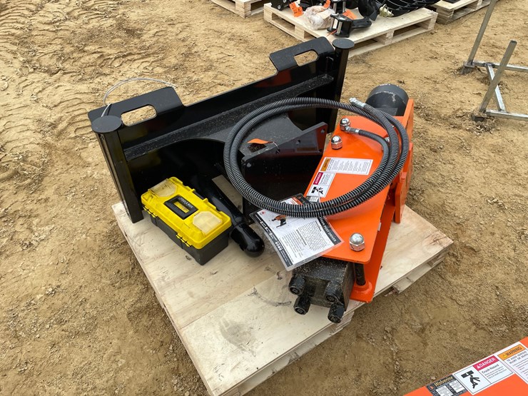 #2054-•-new-wolverine-skid-steer-post-hole-driver-image-2