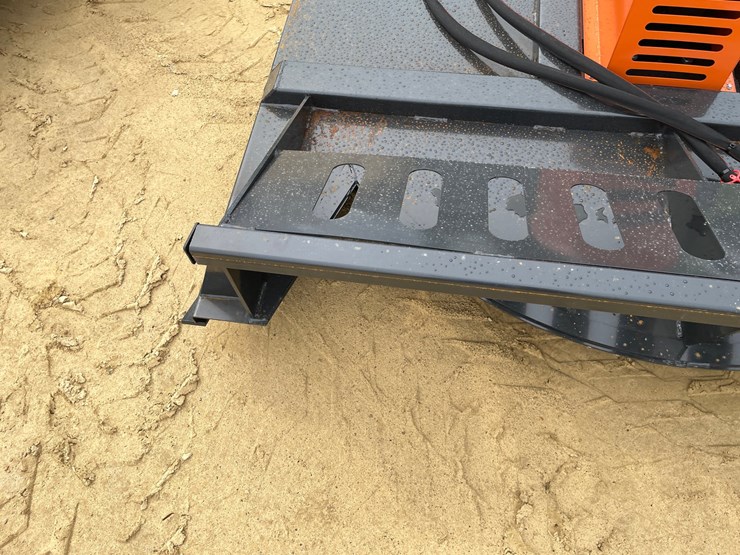 #2018-•-new-wolverine-72"-skid-steer-brush-cutter-attachment-image-11