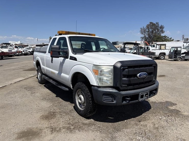 2011-ford-f250-image-2