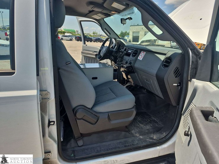 2016-ford-f250-image-27