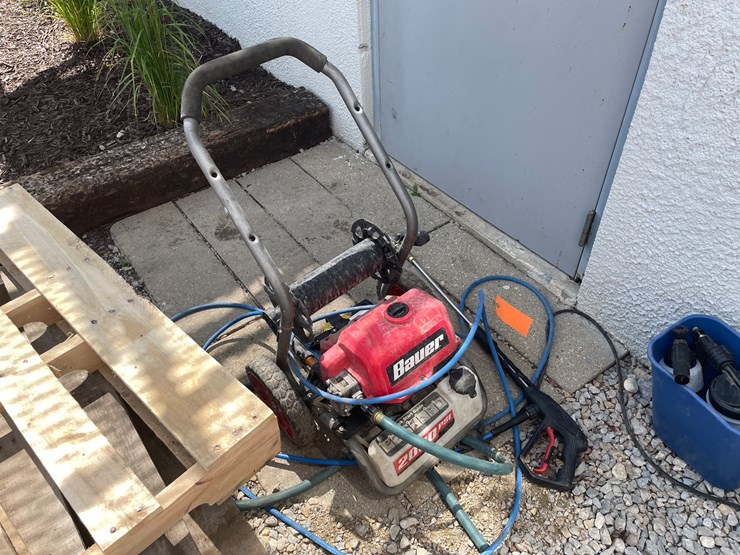 #4892-•-bauer-2000psi-power-washer-image-2