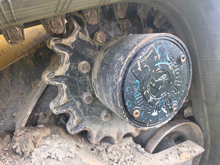 2022-deere-325g-image-9