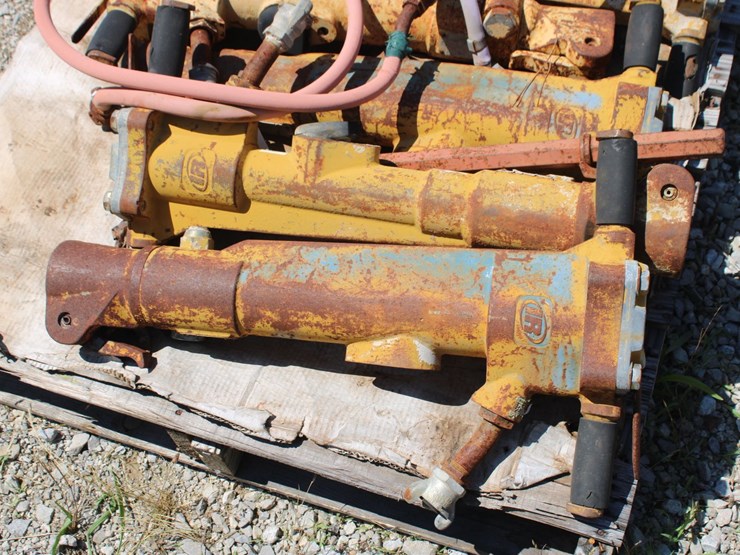 six-ingersoll-rand-pnuematic-jack-hammers-image-2