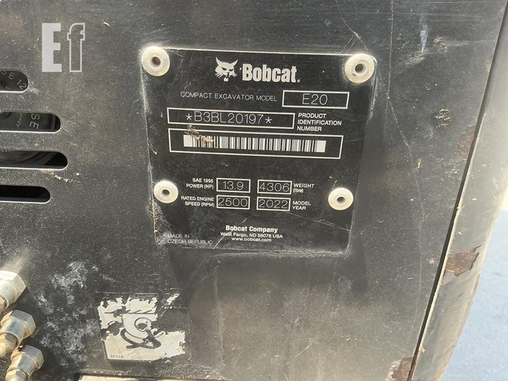 2022-bobcat-e20-image-17