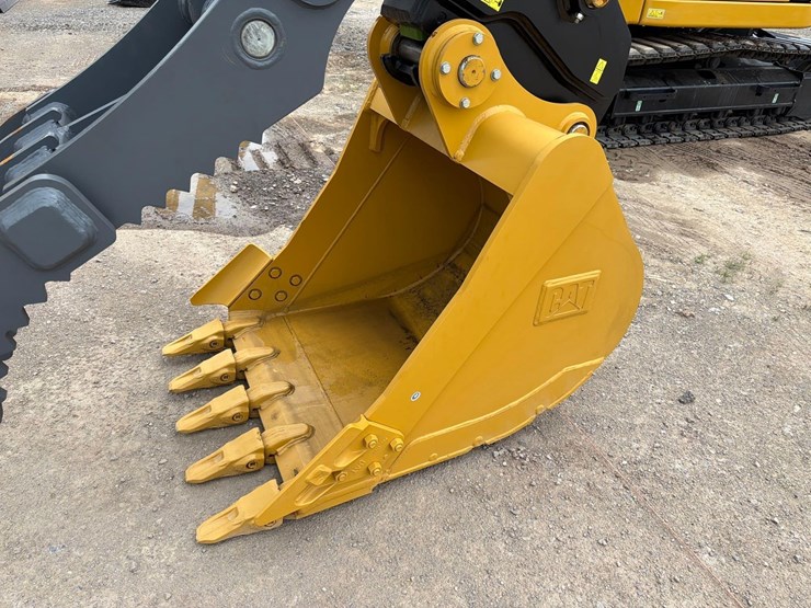 caterpillar-315fl-image-17