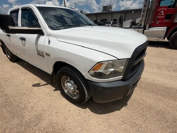 2013-dodge-ram-2500-image-18