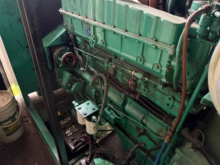 #8308a-•-cummins-350dfcc-diesel-generator-image-9