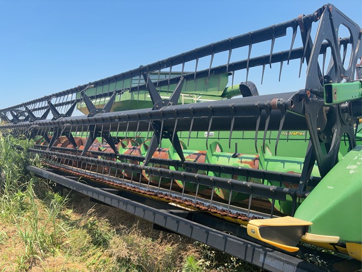 john-deere-630f-image-2