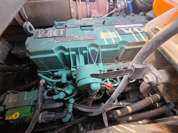 2022-volvo-ecr355el-image-27