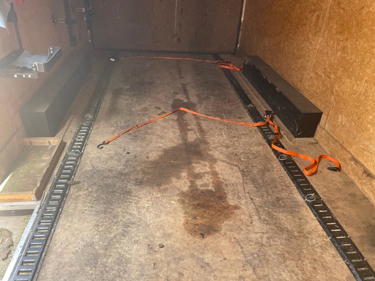 #4868-•-2021-rhino-v-nose-tandem-axle-enclosed-trailer-(has-wi-title)-image-15
