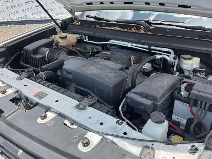 2017-chevrolet-colorado-image-9