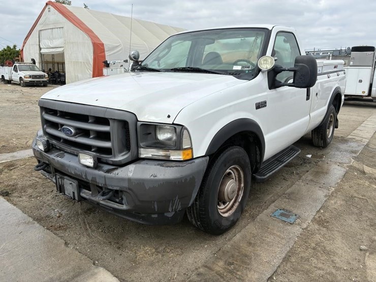 2004-ford-f250-image-1