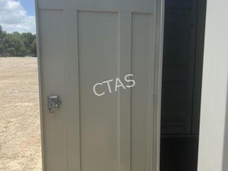 #39-•-10'-conex-shipping-container---one-trip-image-7