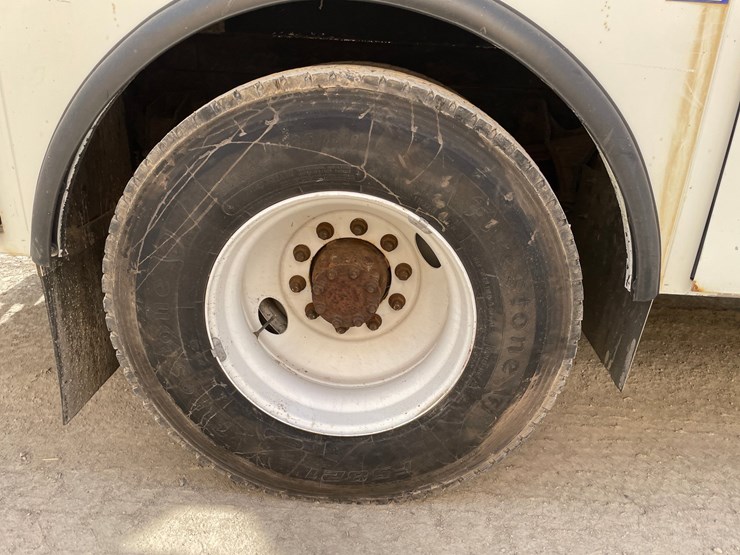 2010-international-durastar-4400-image-35