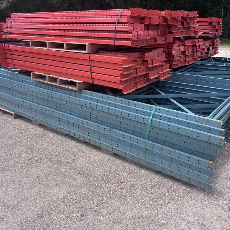 #40086 • (1) STACK BOLT-ON UPRIGHT 16FT X 46IN BOLT-ON BEAMS 8FT X 3 1/2IN PALLET RACKING