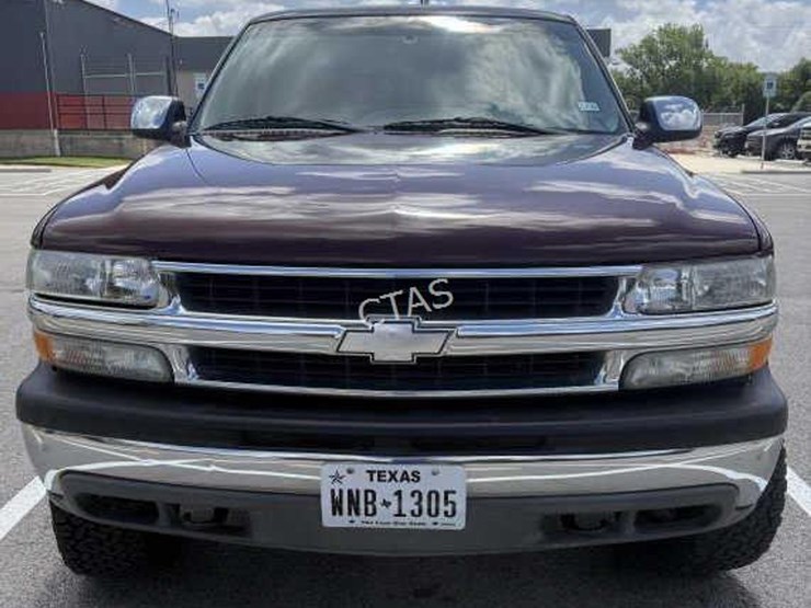 2000-chevrolet-silverado-1500-image-2