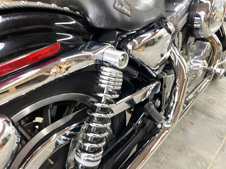 #300-•-2000-harley-davidson-883-sportster-(has-wi-title)-image-44