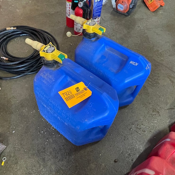 #7929 • (2) No-Spill 5-Gallon Kerosene Cans
