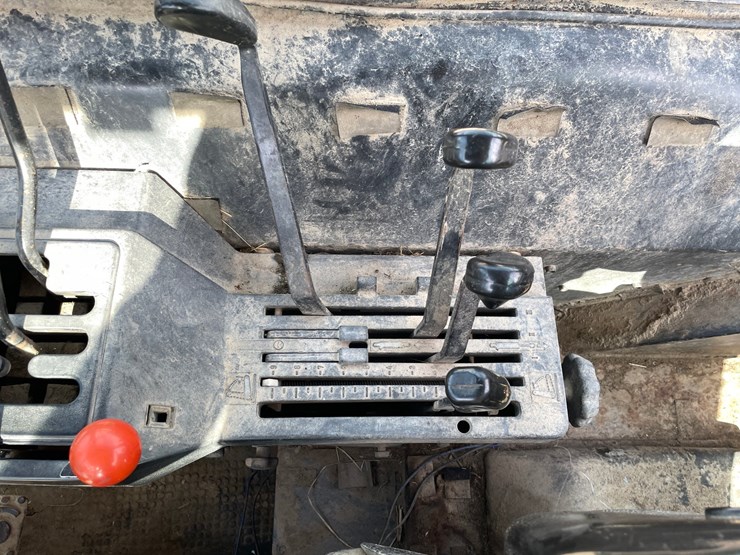 john-deere-2755-image-32