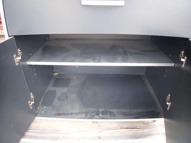 31-in.-x-75-in.-rolling-storage-cabinet(s)-image-21