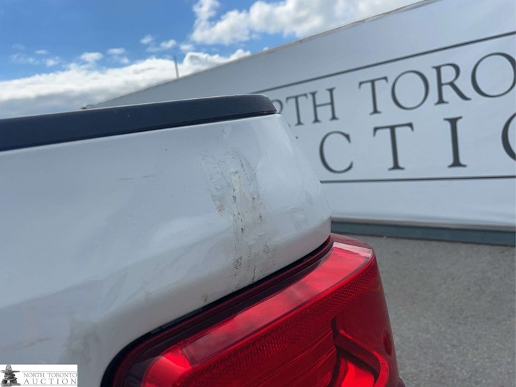 2021-ford-f250-image-30