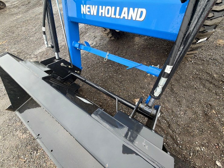 new-holland-workmaster-35-image-12