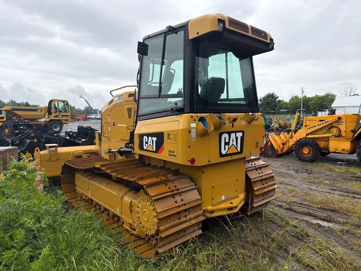 2018-caterpillar-d3k2-lgp-image-5
