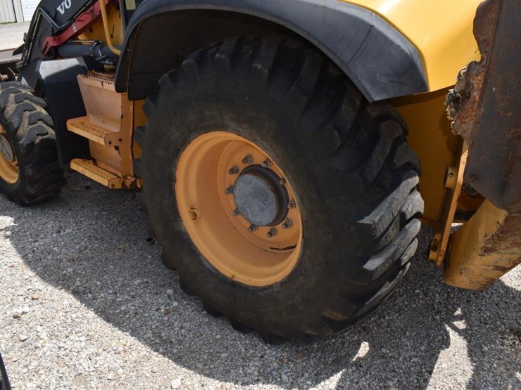 volvo-bl70b-image-17